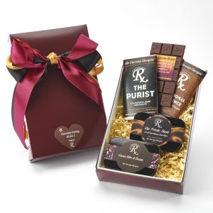 https://www.thechocolatetherapist.com/wp-content/uploads/2021/02/Chocolate-Tasting-Kit-by-The-Chocolate-Therapist-300x300.jpg